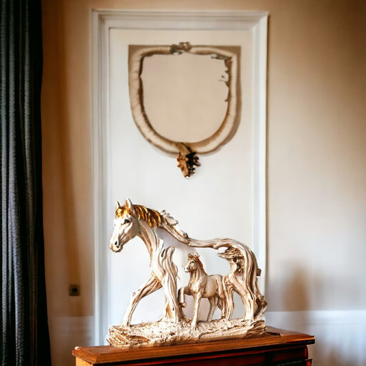 Antique Horse & Foal - Pearl Ivory