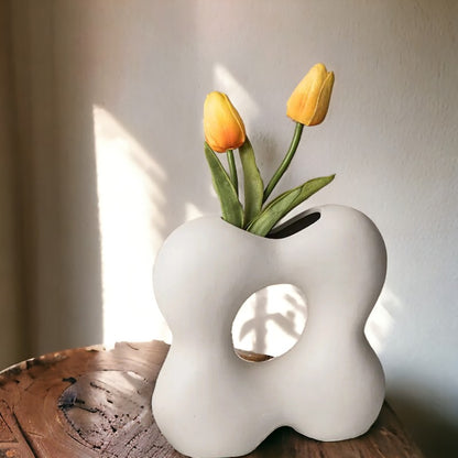 Ludo Vase - Cotton White