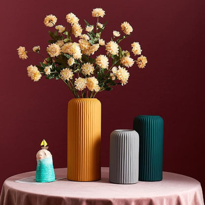 Matte Cylindrical Vase - Set of 3