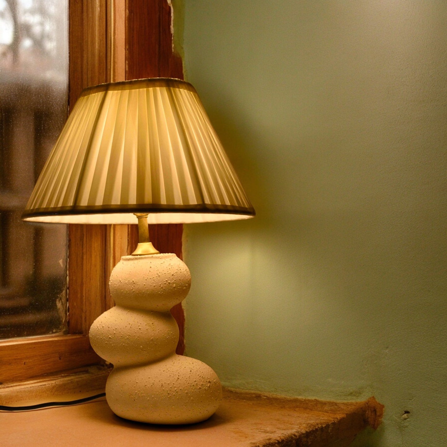 Stacked Stones Ceramic Table Lamp