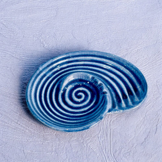 Seashell Spiral Plate - Cobalt Blue