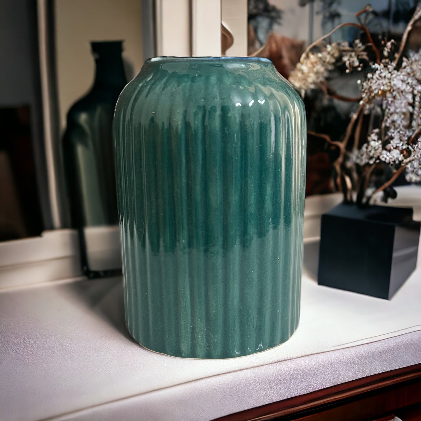 Ridge Ceramic Cylinder Vase - Moss Green